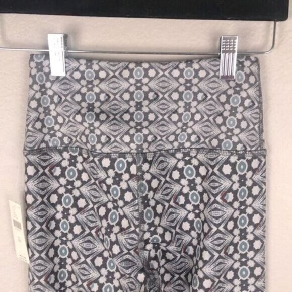 Daily Practice Compression Leggings Yoga Blue/Grey Geometric High-Waist XS NEW - Picture 5 of 11